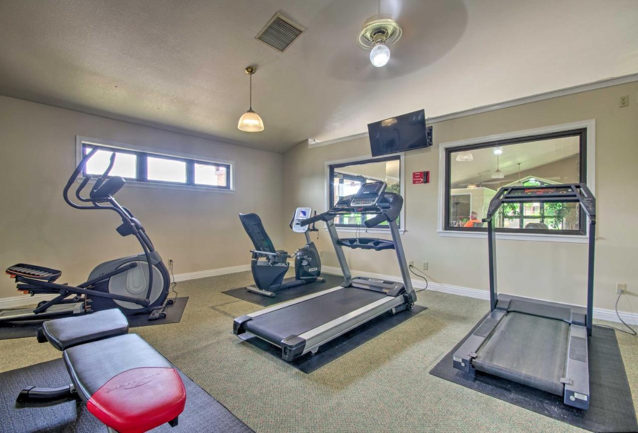 Pet-Friendly Branson Getaway With Private Patio! Apartment Exterior foto